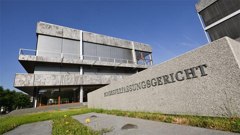 Linke will neues Heizgesetz vor Gericht vorerst stoppen „Verfassungsrechtliches Tempolimit“ für die Beratung von Gesetzentwürfen? Das Bundesverfassungsgericht entscheidet.