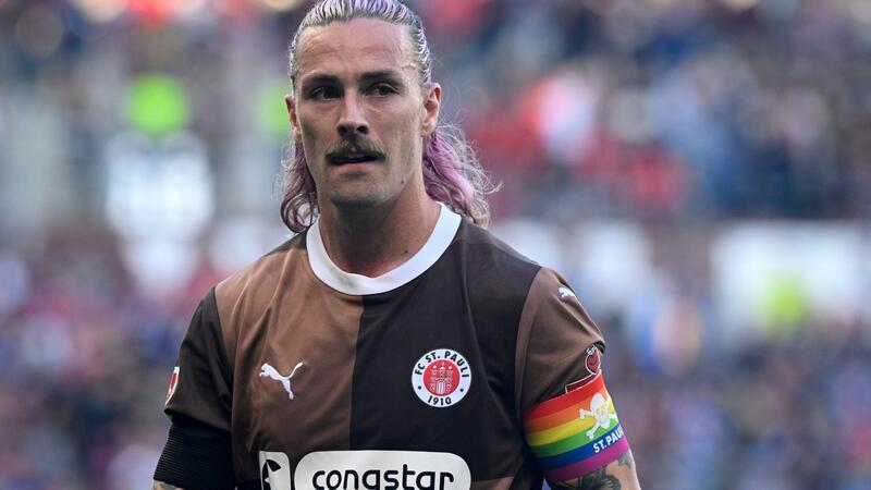 Comeback verpatzt: St. Pauli verliert gegen Heidenheim Verlängerte einen Tag vor dem Bundesliga-Comeback: St. Pauli-Kapitän Jackson Irvine