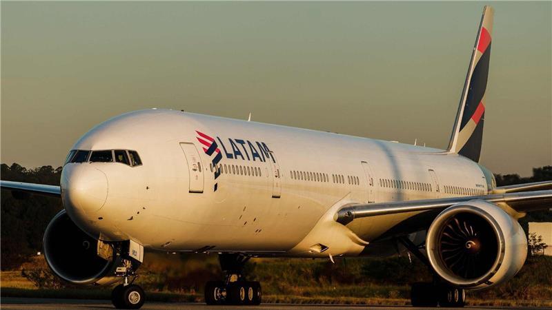 Verletzt wurde bei dem Vorfall niemand, teilte die Fluggesellschaft LATAM mit. (Archivbild)