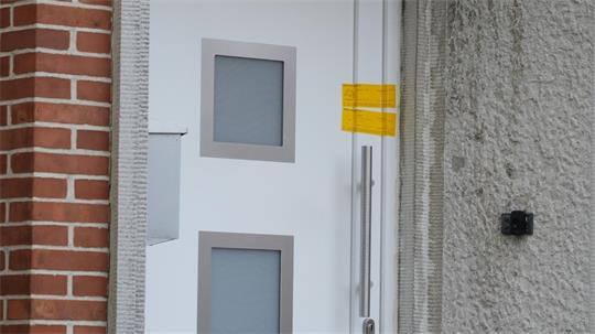 Versiegelt ist das Gebäude einer Jugendeinrichtung in der Dankersstraße in Stade.