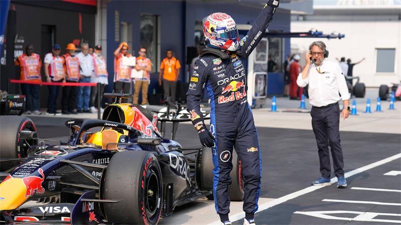 Verstappen sichert sich Pole-Position für den Grand Prix von Bahrain in Malaysia