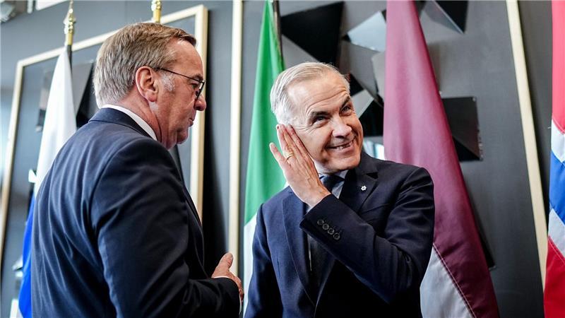 Pistorius will strategische Partnerschaft mit Kanada Verteidigungsminister Boris Pistorius und der kanadische Premierminister Mark Carney