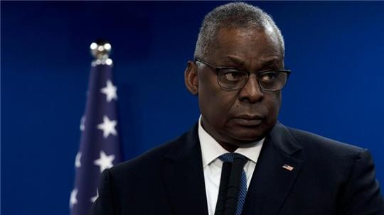 Verteidigungsminister Lloyd Austin sagte, das US-Militär habe im Irak auf Angriffe gegen US-Stützpunkte reagiert.