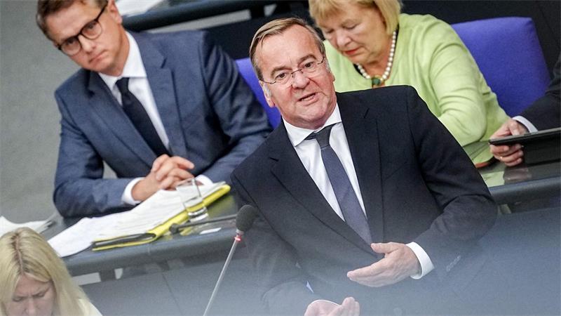 Russlands Krieg kommt näher Verteidigungsminister Pistorius sagt im Bundestag: Moskau testet unsere Reaktion. (Archivbild)