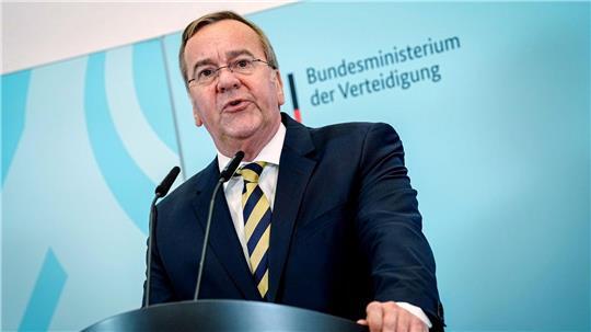 Verteidigungsminister stellt deutsche Militärstrategie vor