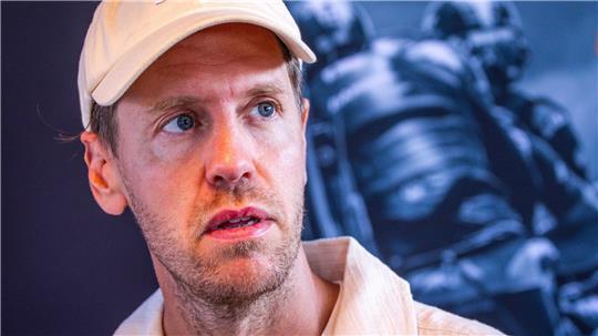 Vettel-Helm wird versteigert