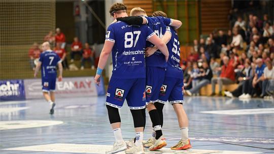 VfL-Handballer Danny Müller verletzt sich im Heimspiel gegen den TuS Vinnhorst. Danach soll aus dem Publikum die Beleidigung gekommen sein.
