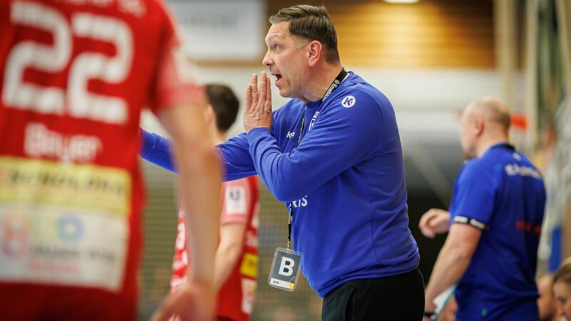 VfL-Trainer Jörg Rademacher glaubt nicht, dass eine Mannschaft in der Regionalliga durchmarschieren wird.