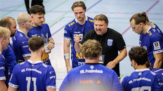VfL-Trainer Matthias Steinkamp: „Ich kann mir nicht erklären, warum meine Mannschaft so ängstlich gespielt hat.“