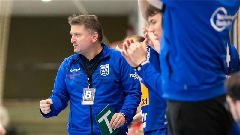 VfL-Trainer Matthias Steinkamp mag den siebten Feldspieler nicht. Aber er nutzt die Taktik dennoch, weil sie erfolgreich ist.