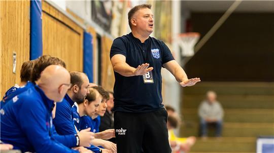VfL-Trainer Matthias Steinkamp war die Enttäuschung nach dem Spiel anzumerken.