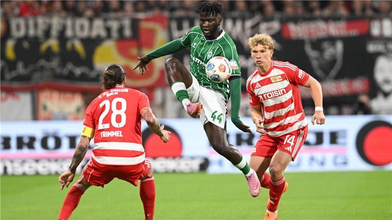 Victor Boniface stand bei Werder Bremen erstmals in der Startelf.