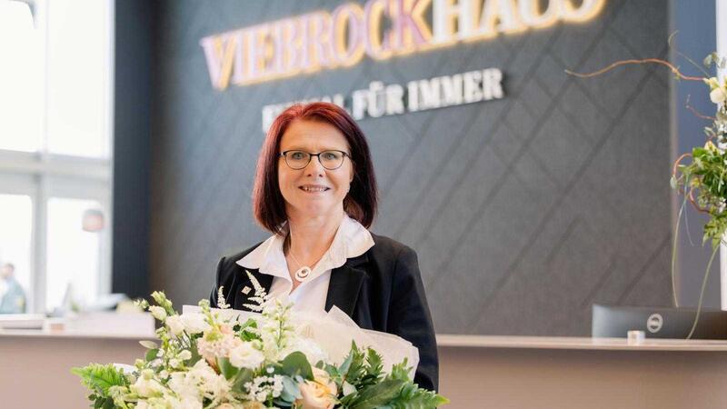 Viebrockhaus heißt Kerstin Gerß als neue Personalvorständin willkommmen.