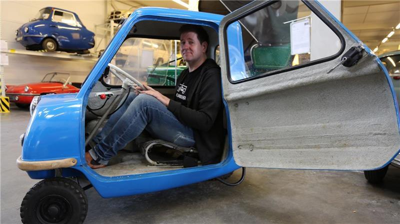 Viel Beinfreiheit gibt es im Peel P50 nicht.