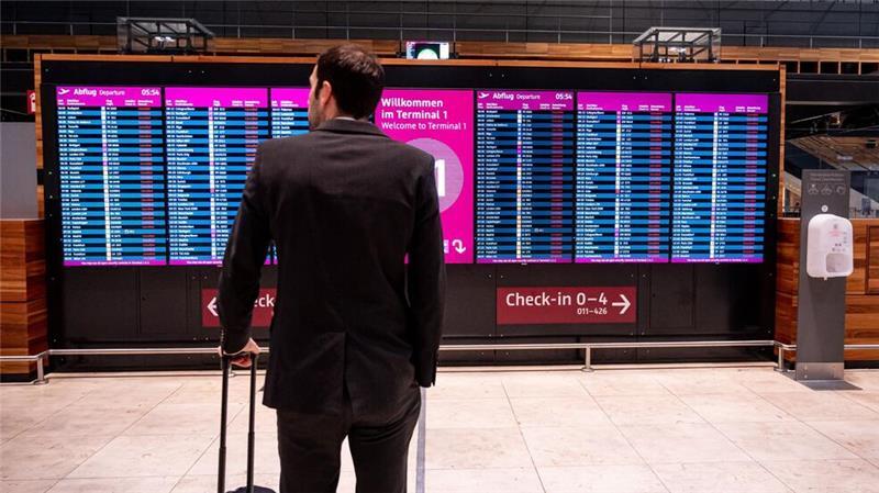 So viele Klagen wie nie von Fluggästen gegen Airlines Viel Fluggäste des Hauptstadtflughafen BER klagen gegen Fluglinien. (Symbolbild)