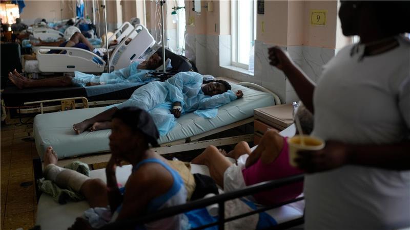 Nach Hurrikan „Melissa“: Ärzte in Jamaika am Limit Viele Ärzte arbeiten seit Tagen ohne Pause.