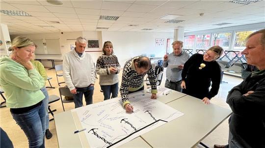 Viele Bürger engagieren sich in den Workshops der Dorfregion Jork.