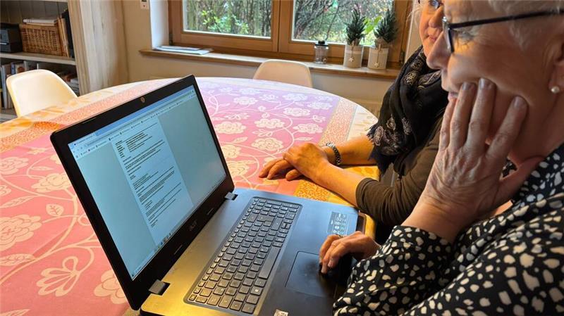 Erdrakete fehlgeleitet: Glasfaser-Schäden ärgern Nottensdorfer Viele E-Mails, wenige Antworten: Die beiden Nachbarinnen sind verzweifelt.