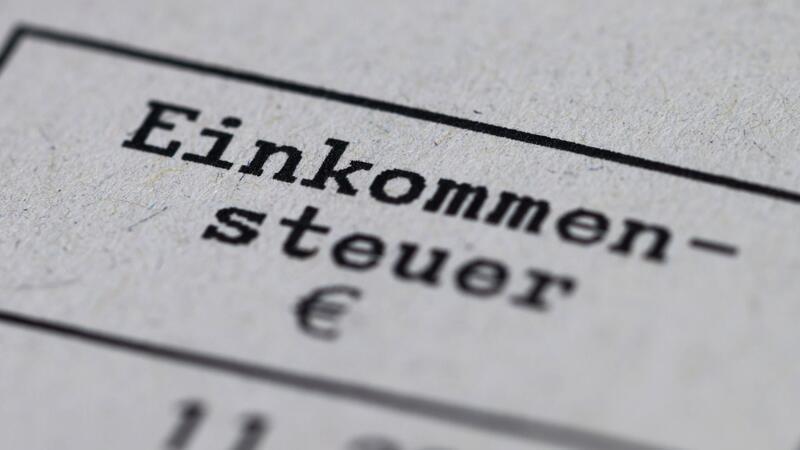 Viele Steuerberater und -beraterinnen arbeiten nur noch digital. (Symbolbild)