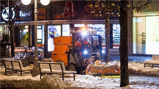 Viele Straßen im Nordwesten sind mittlerweile von Schnee und Eis befreit worden. (Archivfoto)