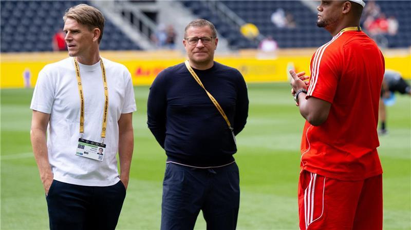 Was Eberl bei der WM nervt: Streichlisten und Transferdruck Viele Transferfragen müssen Trainer Vincent Kompany (r), Sportvorstand Max Eberl (M) und Sportdirektor Christoph Freund auch in den USA beantworten.