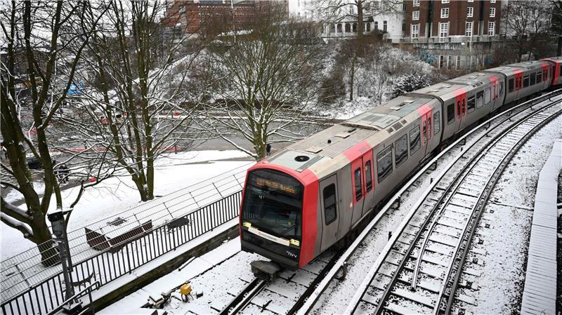 Viele U-Bahnen und Busse fallen am Mittwoch in Hamburg aus.