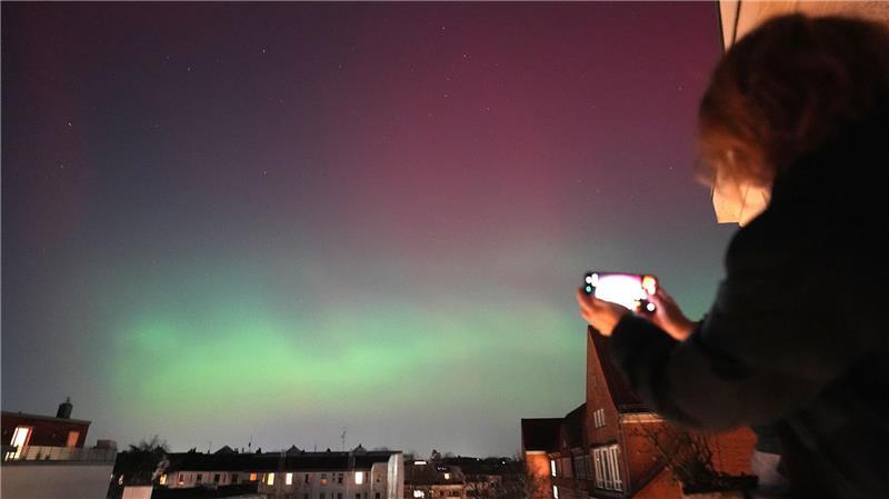 Viele haben das Spektakel verpasst. Lohnt sich das Wachbleiben heute Nacht? 