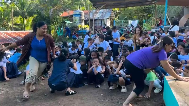 Vielerorts war es der erste Schultag auf den Philippinen.