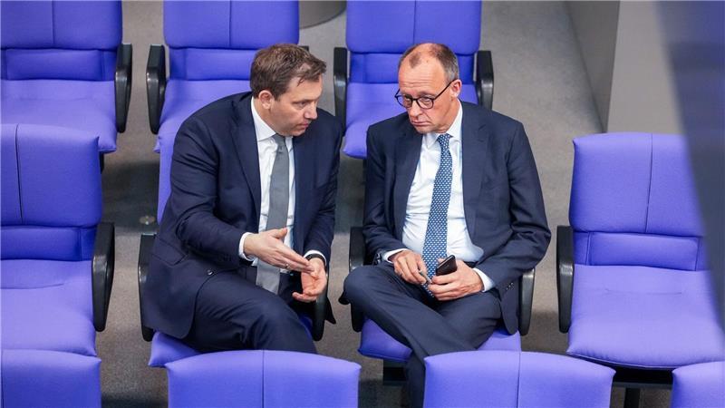 Die Duz-Partner – Merz und Klingbeil zum Gelingen „verdammt“ Vielleicht bald Vize und Kanzler?: Die Vorsitzenden von SPD und CDU, Lars Klingbeil und Friedrich Merz. (Archivbild)