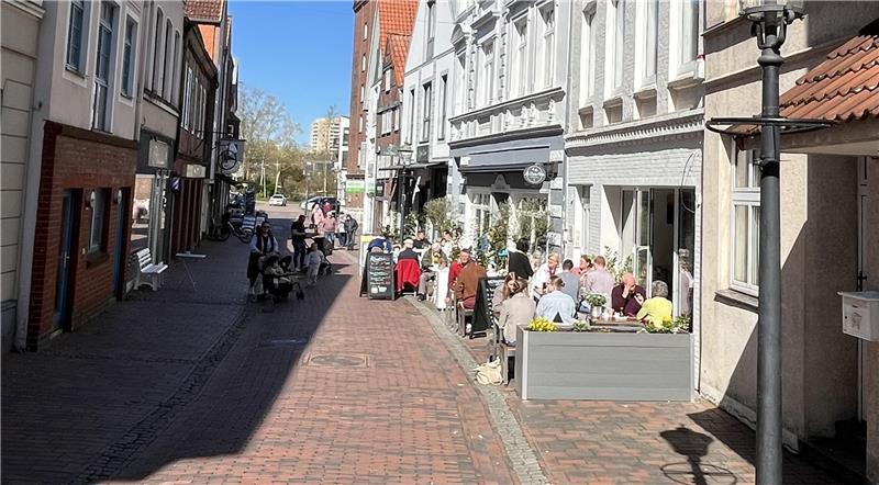 Vier Gastromonie-Betriebe innerhalb von 50 Metern: Die Ritterstraße zieht viele Menschen an.