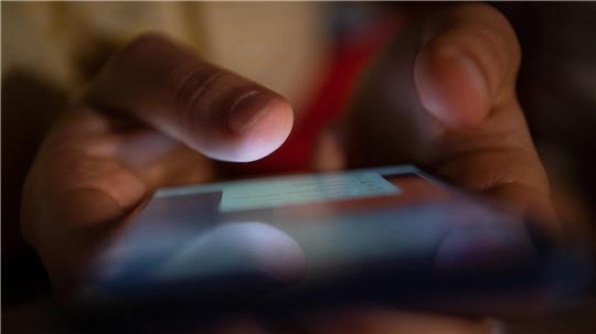 Vier Jahre lang zahlte die Frau für einen Mobilfunkvertrag, den sie gar nicht nutzte.