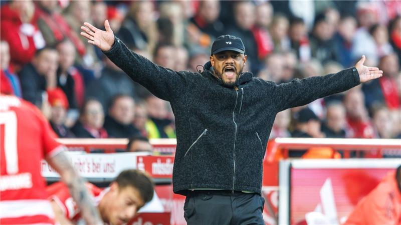 Bayern-Siegesserie reißt: Kane rettet Punkt in Berlin Vincent Kompany verzichtete auf große Rotation nach dem Kraftakt von Paris.