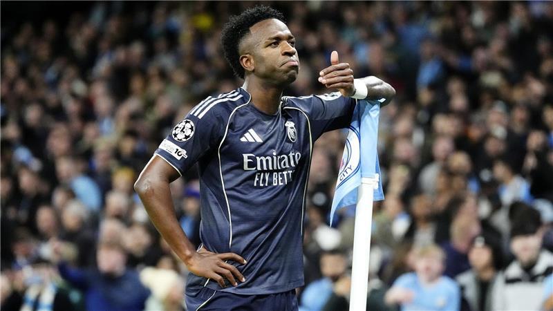 Vinícius Júnior brachte per Handelfmeter Real mit 1:0 in Führung. 