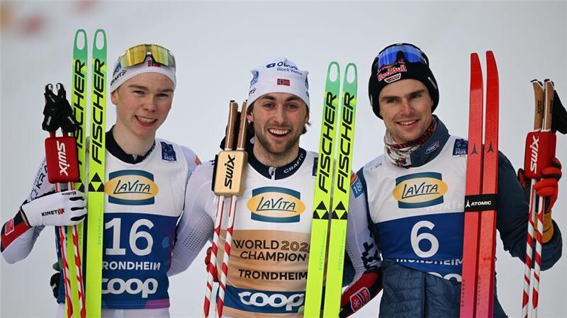 Geiger holt Bronze bei WM - Riiber „der Beste aller Zeiten“ Vinzenz Geiger (r) hat seine zweite Medaille in Trondheim gewonnen.