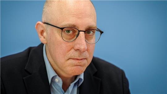 Vizepräsident Sinan Selen leitet das Bundesamt für Verfassungsschutz seit dem Ausscheiden von Ex-Präsident Thomas Haldenwang im Dezember gemeinsam mit der zweiten Vizepräsidentin, Silke Willems. (Archivfoto)