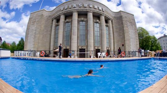 Volksbühne sagt umstrittene Veranstaltung aus Sicherheitsgründen ab. (Archivbild)