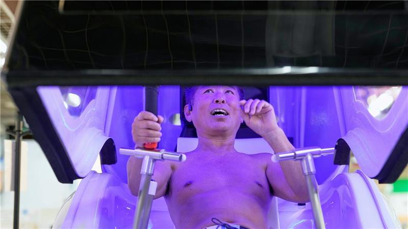 Vollautomatische Waschmaschine für Menschen