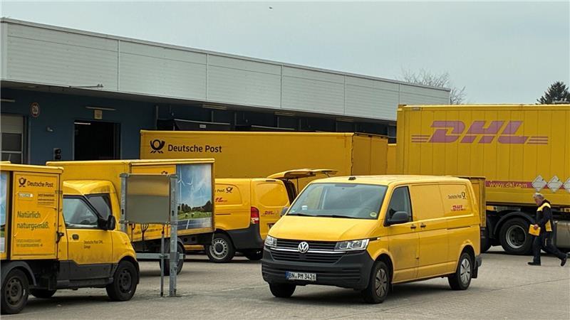 Vollgestellt: Der Zustellstützpunkt in Stade an der Altländer Straße ist zu klein.