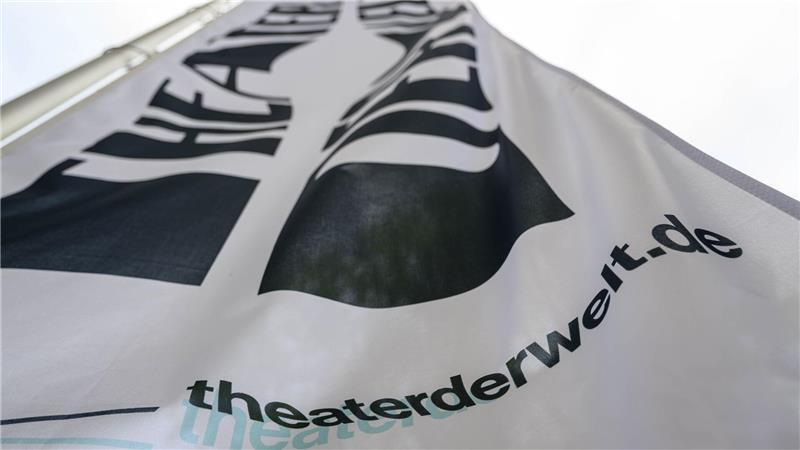 Vom 18. Juni bis 5. Juli ist Chemnitz Gastgeber des Festivals „Theater der Welt“. Dazu werden mehr als 30 Produktionen verschiedener Genre gezeigt. 