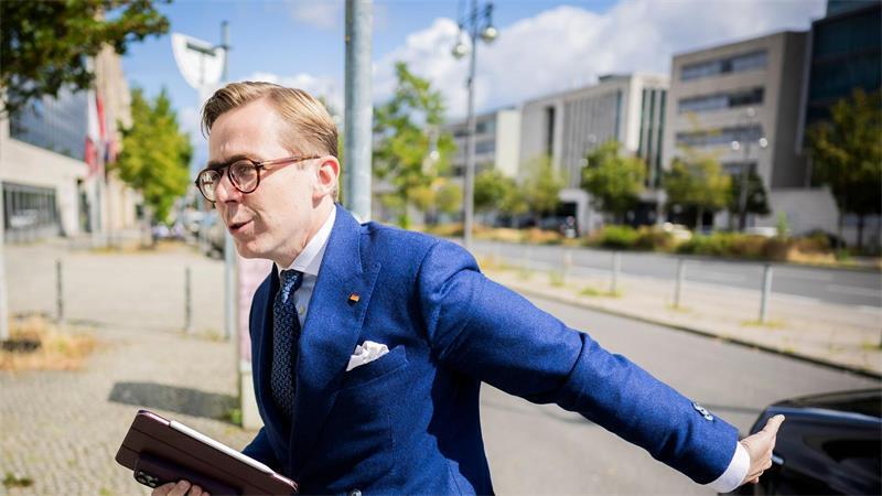 Auf dem Karussell: Das neue Team Merz Vom Digitalministerium ins Kanzleramt: Auch Philipp Amthor wechselt. (Archivbild)