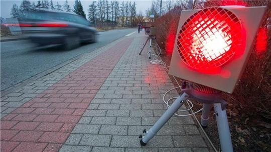 Von 5.15 bis 9 Uhr am Donnerstagmorgen kontrollierte der Landkreis an der K40. (Symbolbild)