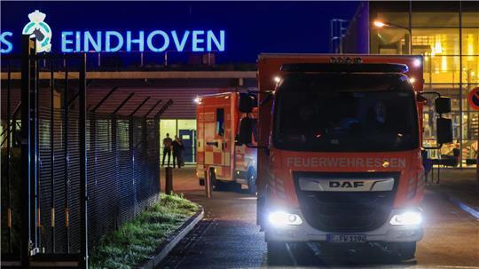 Von Eindhoven aus werden vier deutsche Passagiere der „Hondius“ nach Frankfurt gebracht.
