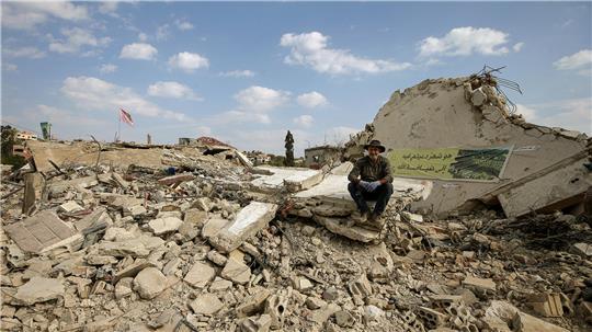 Von den 15.000 Einwohnern des Dorfes, die vor dem Krieg dort lebten, sind nur etwa 250 zurückgekehrt.