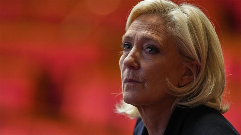 Von der Gerichtsentscheidung hängt ab, ob Marine Le Pen bei der Präsidentschaftswahl im kommenden Jahr kandidiert oder nicht. (Archivbild)