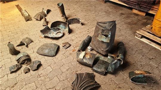 Von der Hemmoorer Bronzeskultur sind nur noch Einzelteile übrig. Foto: Lange