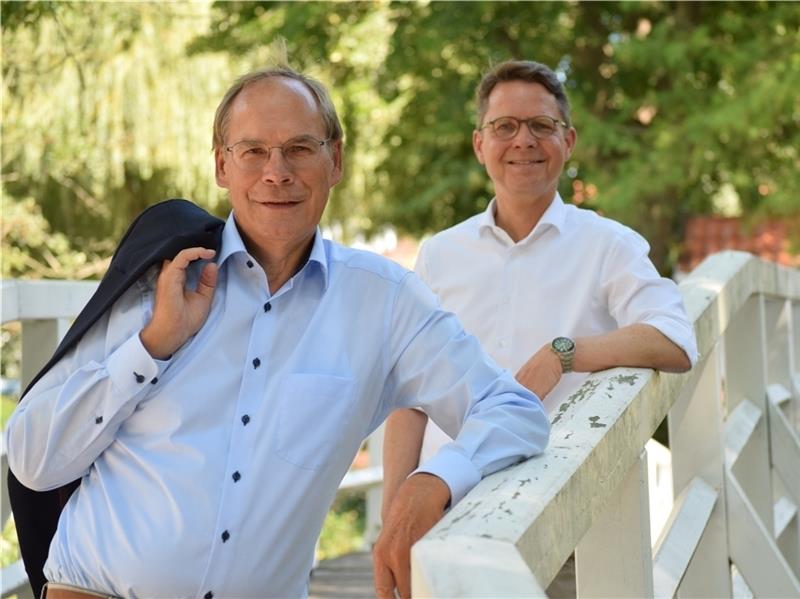 Von der rotarischen Idee überzeugt: Reinhard Dunker (links) und Dr. Udo Schmidt. Foto: Strüning