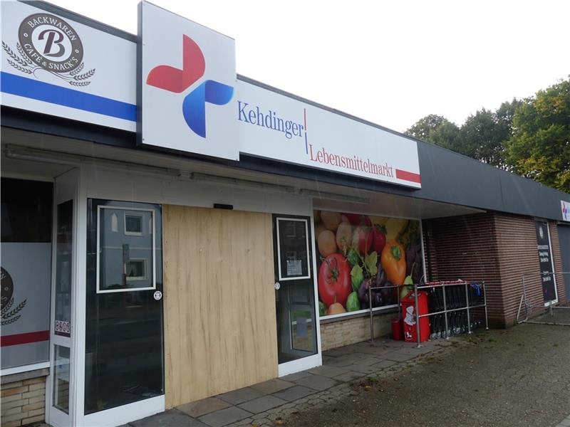 Nach Brand: Wann der Asseler Lebensmittelmarkt wieder öffnet Von einer Wiedereröffnung des Kehdinger Lebensmittelmarktes noch bis Weihnachten kann keine Rede mehr sein. Gerade erst sind die Abrissarbeiten nach dem Brand beendet worden, Inhaber Isaev rechtet mit einem Start der Innenausbauten ab Anfan
