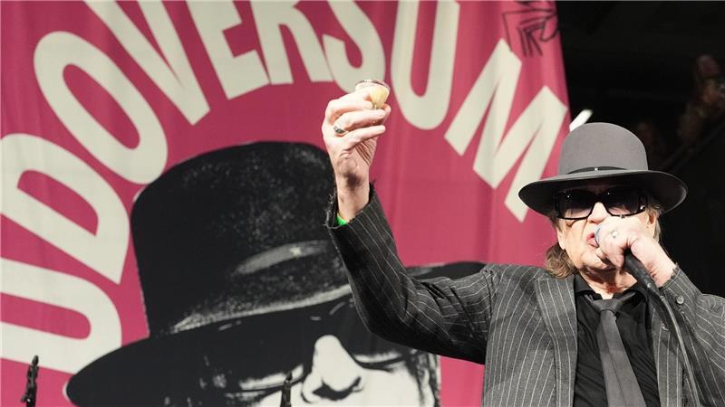 Von, über und für Udo: Im „Udoversum“ gibt es zu seinem Geburtstag Kunstwerke des Panikrockers und andere Exponate aus seinem Leben zu sehen. 