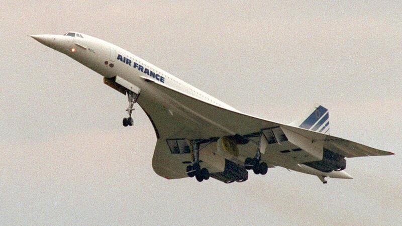 20 Jahre nach dem letzten Flug der Concorde Vor 20 Jahren, am 24. Oktober 2003, hob das Überschallflugzeug Concorde ein letztes Mal zu einem kommerziellen Flug ab - von New York nach London. Seitdem ist der zivile Überschallflug Geschichte.