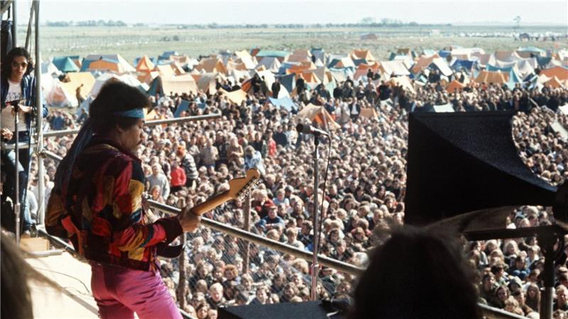 Hier rockte Jimi Hendrix zum letzten Mal bei einem Festival Vor 55 Jahren trat Hendrix beim Love-and-Peace-Festival auf der Ostseeinsel Fehmarn auf. (Archivbild)